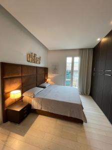 Stunning flat in medieval tower-aquarium, old town town, 7 floor beautiful view