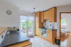 Appartements Chez Carine - Ideal famille, Balcon, Netflix : photos des chambres