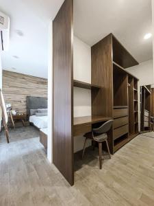 Rooftop & Private Pool Property Family