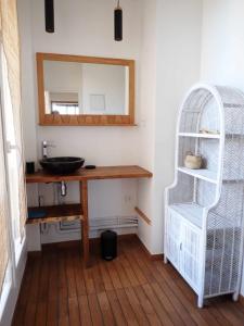 Nice T2 - sea view and view of the Major cathedral