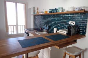 Nice T2 - sea view and view of the Major cathedral