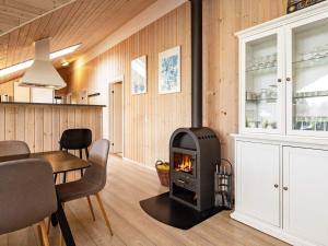 5 star holiday home in Højslev