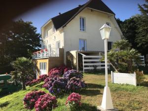 Maisons de vacances Mansion in Quineville near Sandy Beach : photos des chambres