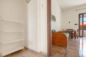 Villino La Lola by BarbarHouse