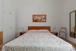 Villino La Lola by BarbarHouse