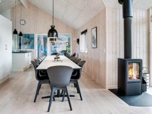 18 person holiday home in Ringkøbing