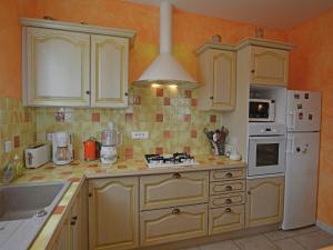 Villas Tranquil Villa with Pool View : photos des chambres