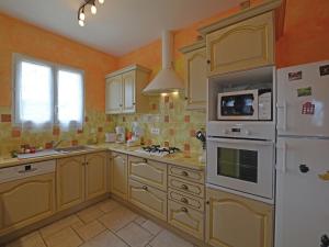 Villas Tranquil Villa with Pool View : photos des chambres