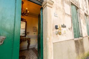 Villa Nani Mocenigo, Golin