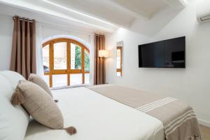 Hauzify I Apartaments La Plaça