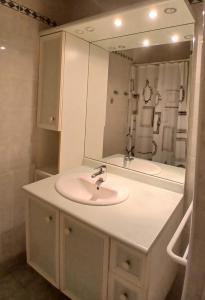 B&B / Chambres d'hotes Le CAOUSATE : Chambre Familiale Standard