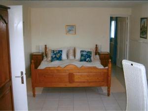 Maisons de vacances Vacation Home in France with Pool : photos des chambres