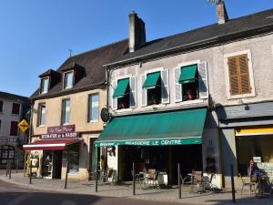 Maisons de vacances Vacation Home in France with Pool : photos des chambres