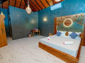 Dutch Canel Retreat Boutique Villa With Free Airport Pickup