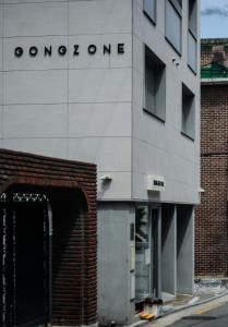 newly built with elevator near Hongdae Mangwon in the super station area Onul