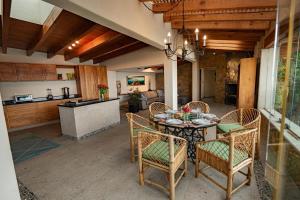 The Suite, Unique Experience in Valle de Bravo 3 BR