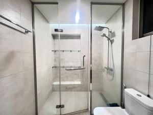 StayX Luxury Apartment near SECC