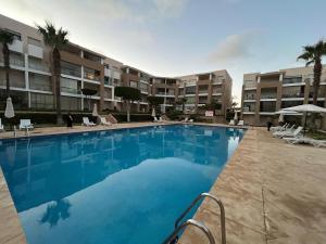 Cozy Beach Stay with Pool Near Rabat