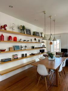 B2 Beautiful SUNNY loft BAIRRO ALTO - BICA