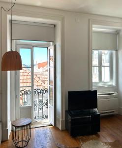 B2 Beautiful SUNNY loft BAIRRO ALTO - BICA