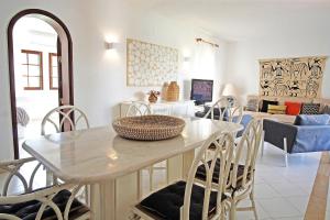 VM Relax Beautiful villa with pool! VILAMOURA!