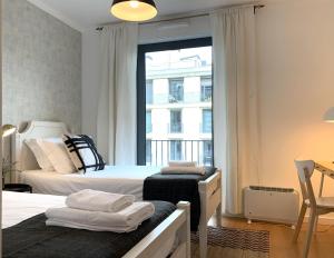 MM3 Modern Apt with Castle View! Very Central in Baixa-Rossio! Free Parking!