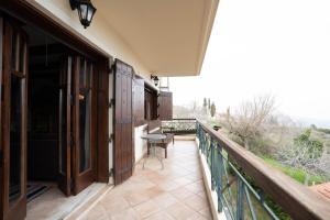 Hyas Residences