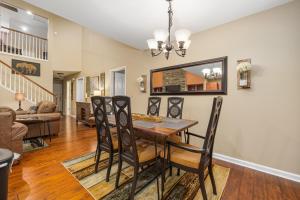 Parkway Hideaway by American Patriot Getaways