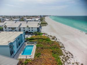 Seaside Beach House 203