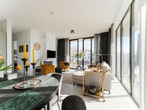 Villa in Zeewolde with Private Jetty