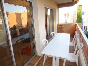 Appartements 3 pieces 6 pers a 2 pas de la plage et du centre ville : photos des chambres