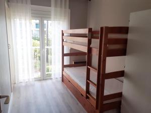 Appartements 3 pieces 6 pers a 2 pas de la plage et du centre ville : photos des chambres