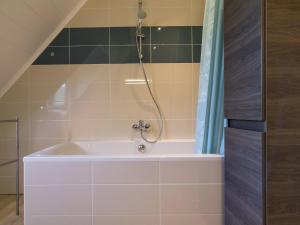 Villas Poolside Luxury Villa in Montignac : photos des chambres