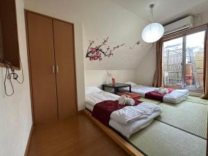 新宿一軒家120平米 Jr新大久保駅徒歩3分 浴室2 トイレ2 歌舞伎町徒歩10分 駐車場無料