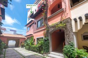 Green Orchid Escape apts