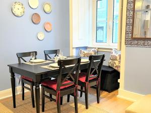 MC Warm & Romantic in Trendy Príncipe Real, Lisbon Downtown