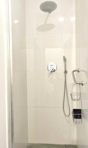 SJ2E Heart of Baixa! Spacious & Friendly Apartment with AC in LIS Downtown!