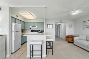 Santa Rosa Dunes Unit 912