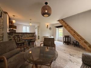 Maisons de vacances Le Clos des Pigieres Gite le Grenetier : photos des chambres