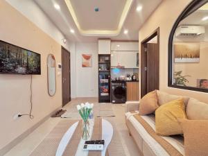 The Little Hanoi - Fresh Home - Centered