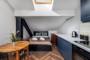 Urban Chic - Modern Apartment near Center & National Stadium, Marcinkowskiego #1