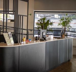 Coral Trade prox a PUCRS e UFRGS