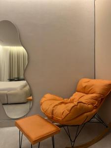 Spacious elegant studio with outdoor patio U13