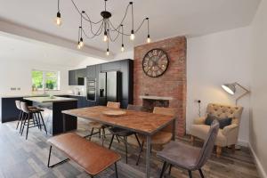 Big 3br I Central I Pets Welcome - 4hvězdičkové hotely ve městě Hereford