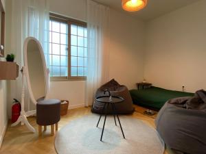 明月城stone wall house