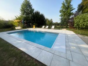 Beautiful 18th Century Whole Manor House with Sole Use Private Pool