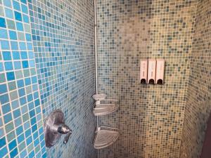 Room 4 - Downtown Joshua Tree Motel - Pet Friendly - Walk to Shops & Visitor Center, Minutes to Park Entrance