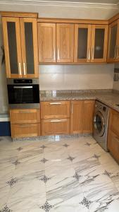 Appartement Familial Lahouiri