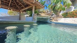 Breathtaking Luxury Villa, Pool, Casa Guayacan