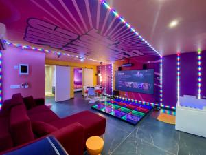 Appartements Capsule Karaoke - Jacuzzi - Nintendo Switch 2 - Projecteur : photos des chambres